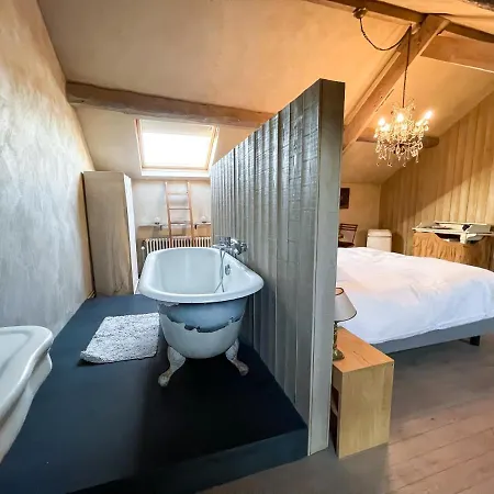 Le Champ Du Coq Ferienhaus *