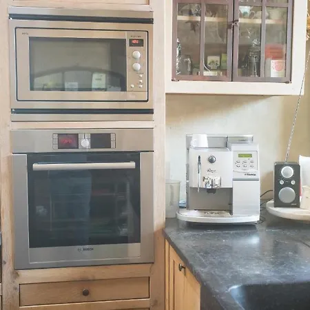 Vakantiehuis Le Champ Du Coq Gesves